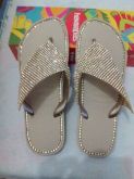 havaianas com manta de strass